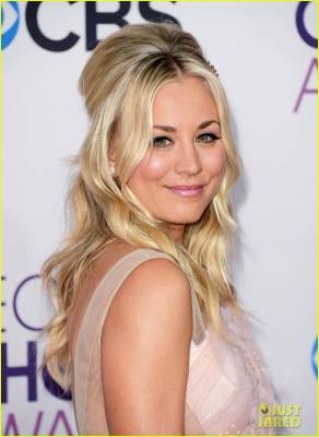 b2ap3_thumbnail_kaley-cuoco-peoples-choice-awards-2013-04.jpg