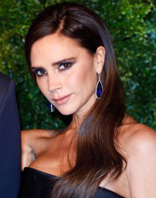 Yes, You Can Bend It Like Victoria Beckham!  Mastering The Glam Side Part.