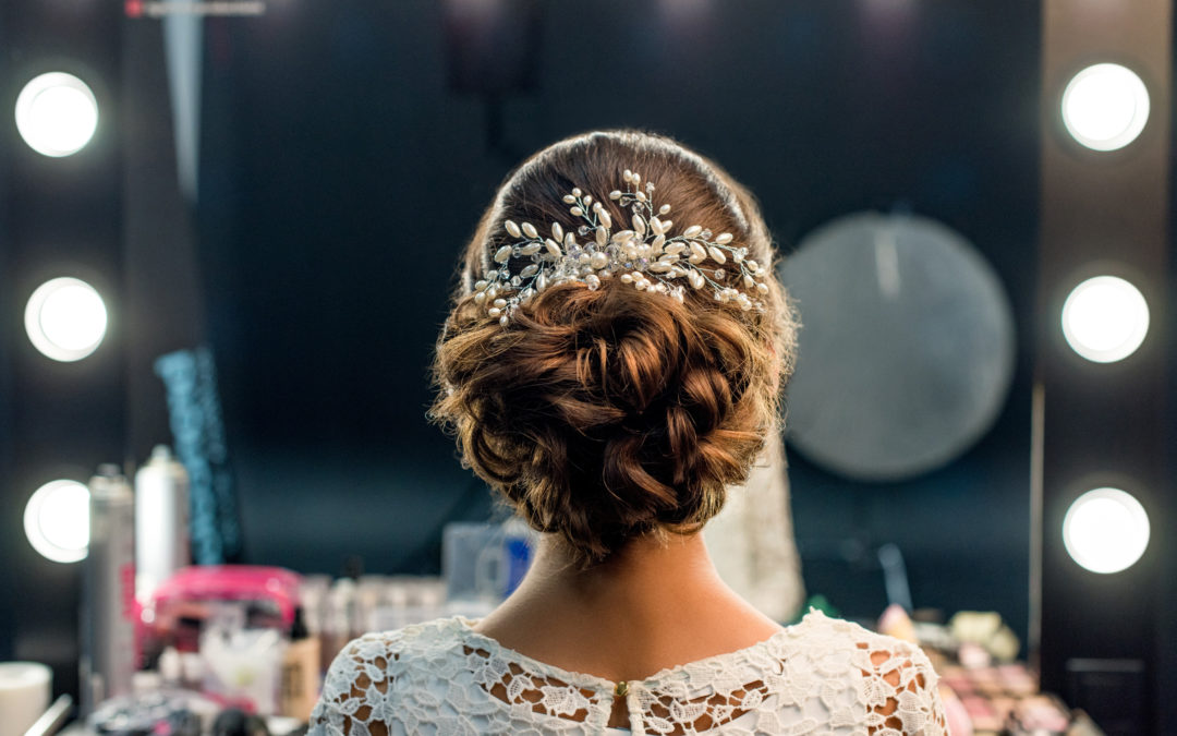 Enhance your Bridal Hair Look with Stunning Accessories